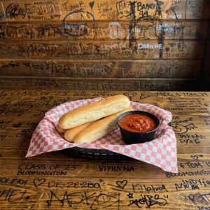 1/2 Breadsticks