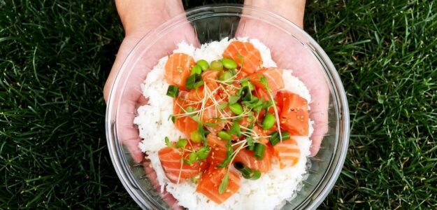 Sunny Poke & Tea